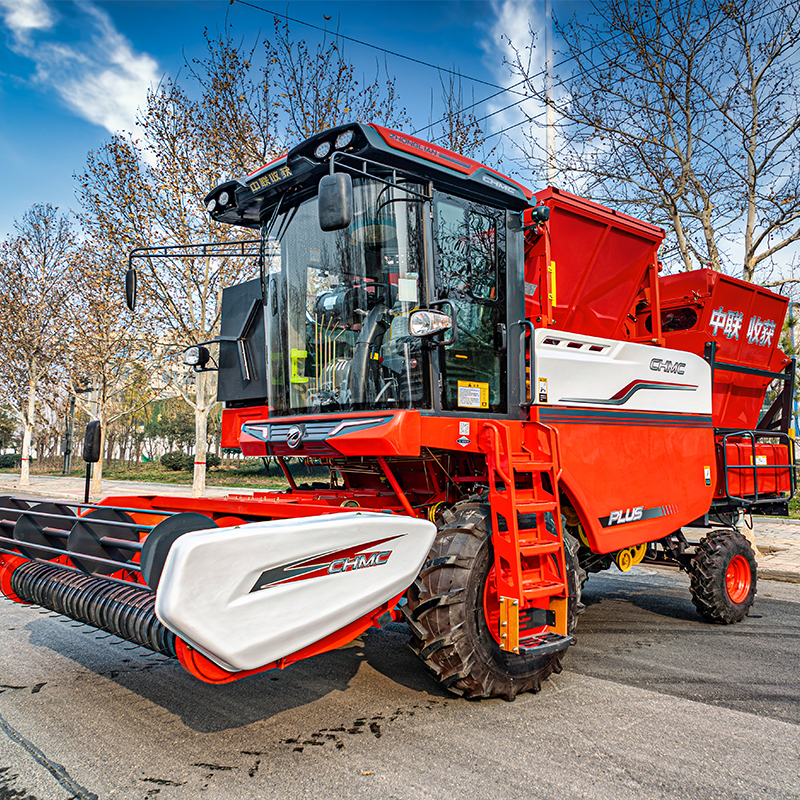 郭新喜:中聯(lián)收獲花生撿拾收獲機(jī)讓我重拾跨區(qū)作業(yè)信心