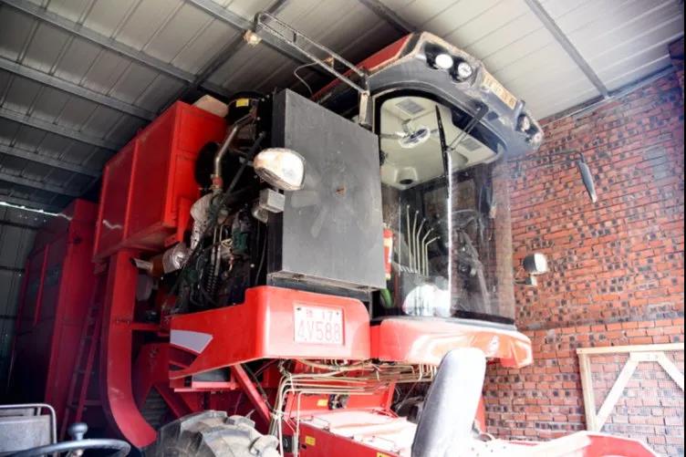 張兵照:中聯(lián)收獲花生機恢復了用戶對機收花生的信任