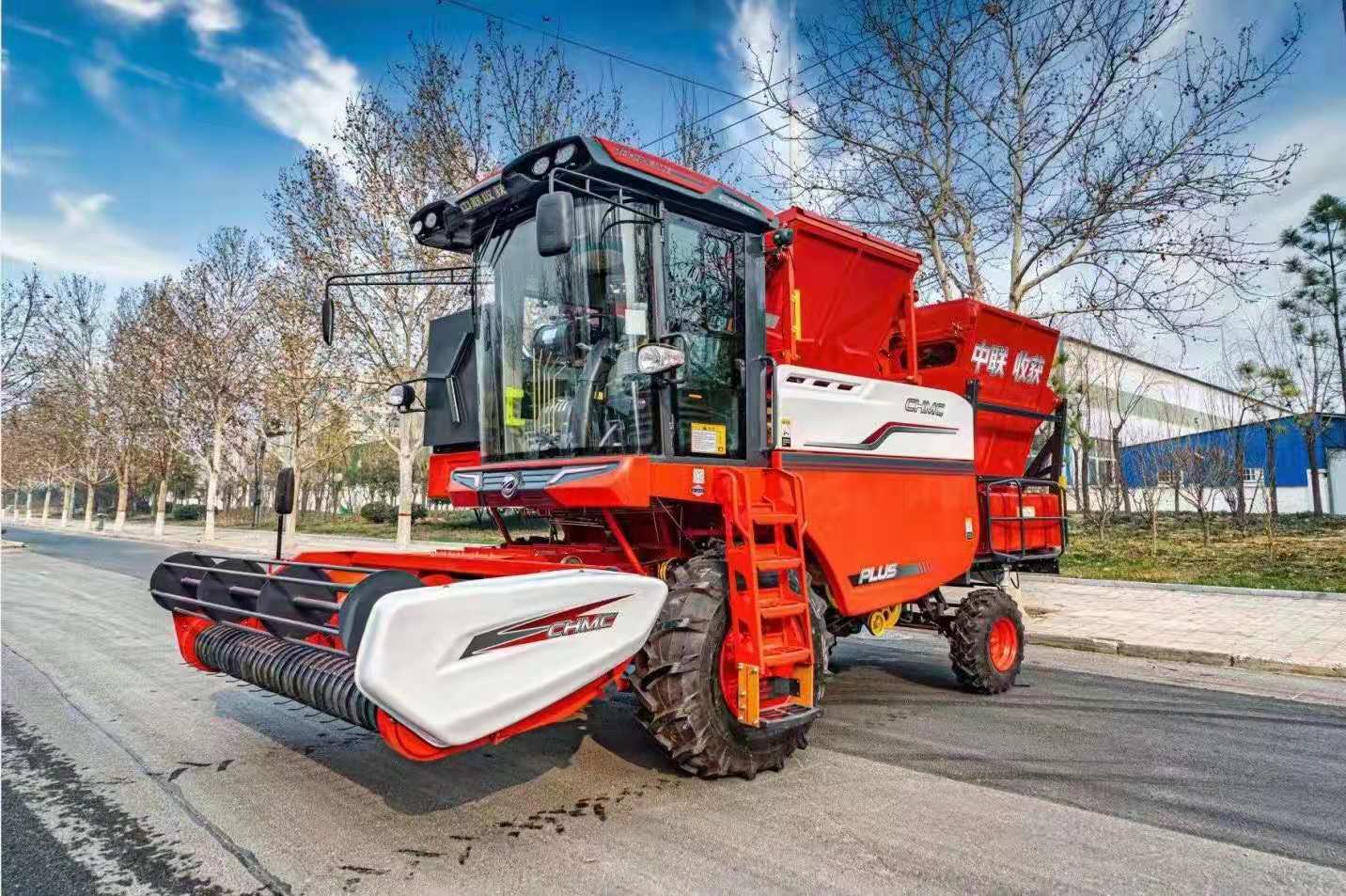 年年換新車,“換來”財源滾滾-草料場老板的生意經(jīng)