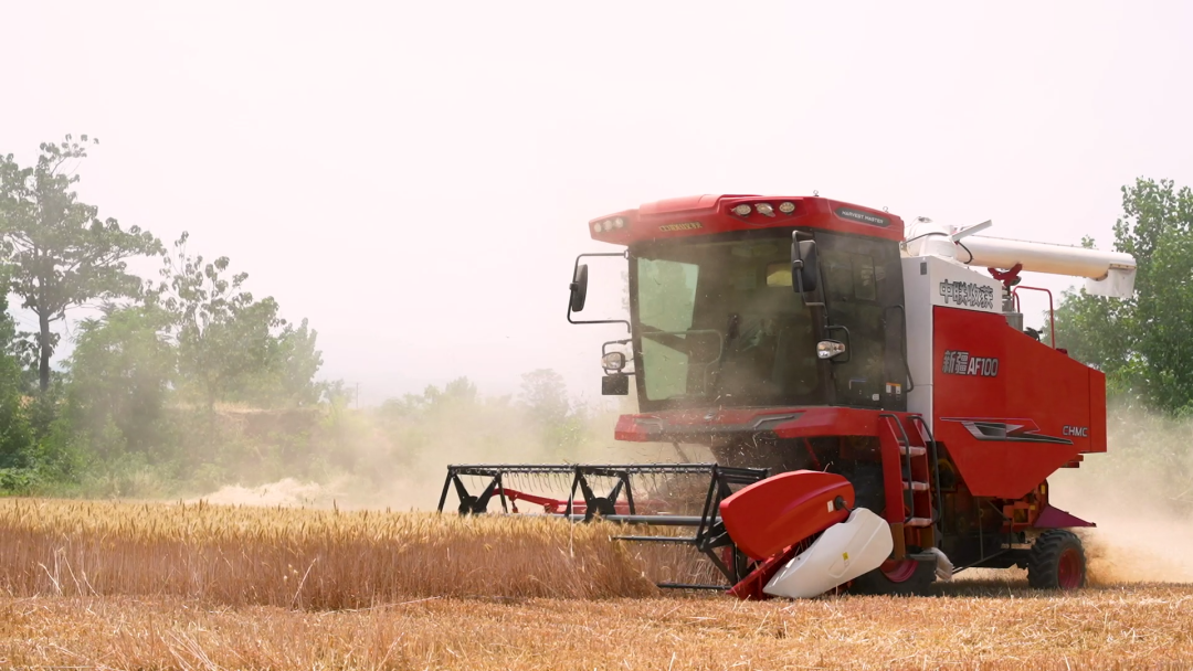 中聯(lián)收獲新疆AF100聯(lián)合收割機(jī)產(chǎn)品技術(shù)亮點(diǎn)
